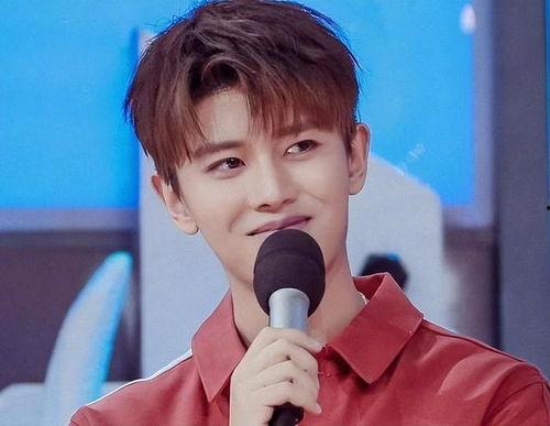 吃大瓜啦任嘉伦,吃瓜群众眼中的“瓜王”传奇