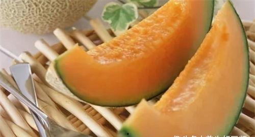 吃哈密瓜会出鼻血,吃出清凉，却引发鼻血之谜