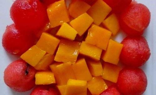 吃瓜女友特饮,尽享“吃瓜女友特饮”的清凉时光