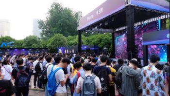 学生党吃瓜群众,揭秘校园热点事件背后的真相