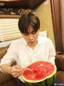 吃瓜少年李易峰,吃瓜少年如何成为娱乐圈焦点