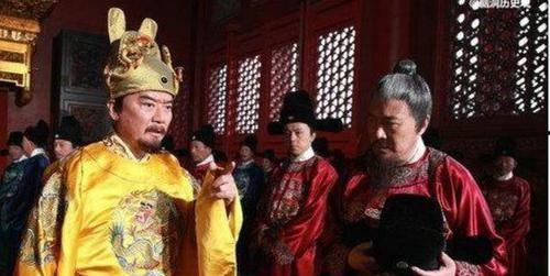 皇宫大臣都在吃瓜,瓜田里的宫廷风云