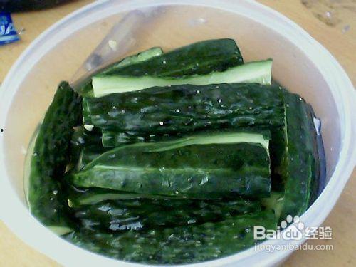 吃咸瓜解药吗,传统食疗法在现代医学中的探索